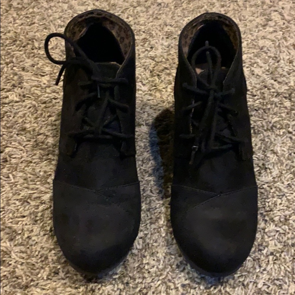 Black Booties
